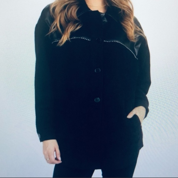 Kittenish Jackets & Blazers - Kittenish Corduroy Faux Leather Button Front Shacket Women’s Size Sm Blk Libby